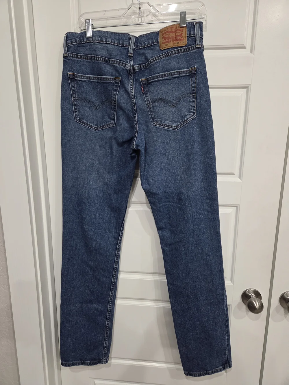 Levis Mens 511  Straight Men's Jeans in Medium Blue Wash Size 33